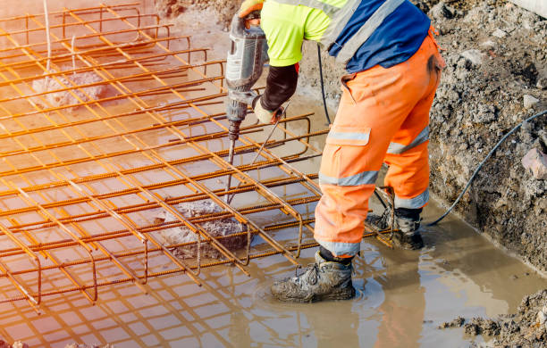 Best Commercial Concrete Contractor  in Triana, AL